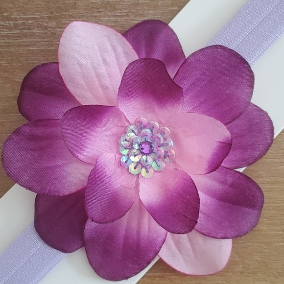 NWT Sequin Flower Headband - Picture 2 of 2
